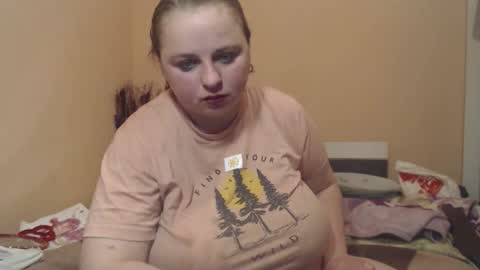 Snapshot of alessianeyl chatting on May 2, 1:43 am Alessia online show from May 2, 1:43 am