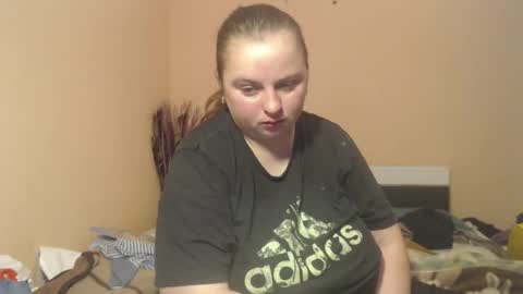 Snapshot of alessianeyl chatting on May 12, 2:30 am Alessia online show from May 12, 2:30 am