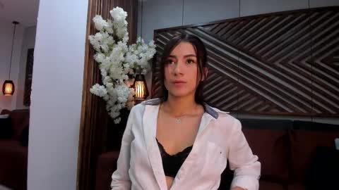 Snapshot of alessianoir chatting on March 2, 7:54 pm alessianoir online show from March 2, 7:54 pm