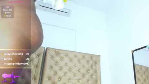 alessiiaa online show from December 4, 8:29 pm