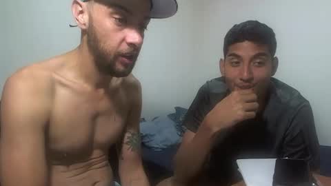 Snapshot of alessiobigcock chatting on February 22, 5:00 pm alessio10inches online show from February 22, 5:00 pm