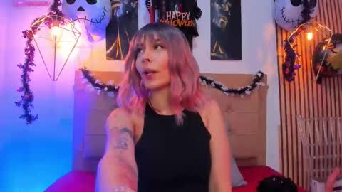 Aleszia online show from October 23, 7:45 pm