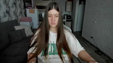 Aletta Oushen online show from November 27, 10:06 am