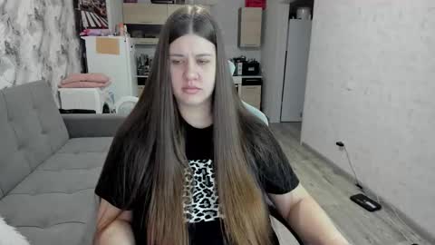 Aletta Oushen online show from December 4, 10:13 am