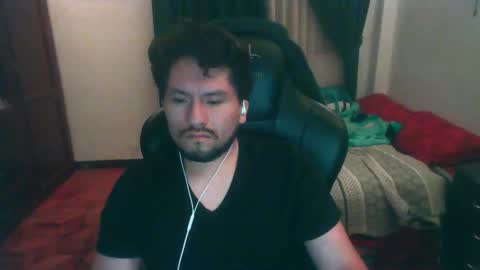 Snapshot of alevil_97 chatting on March 16, 5:02 am Alejo online show from March 16, 5:02 am