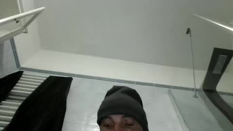 alex120475 online show from March 3, 8:42 am