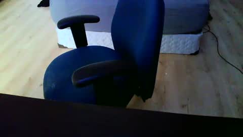 alex42696969 online show from September 12, 4:12 am