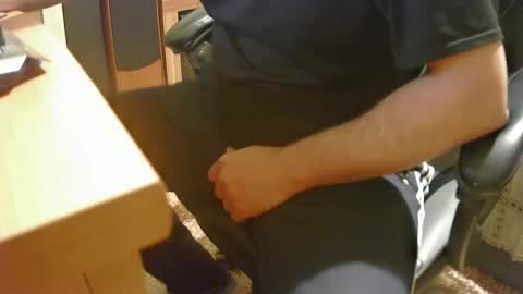 Snapshot of alex81pv1981 chatting on November 1, 8:00 pm alex81pv1981 online show from November 1, 8:00 pm