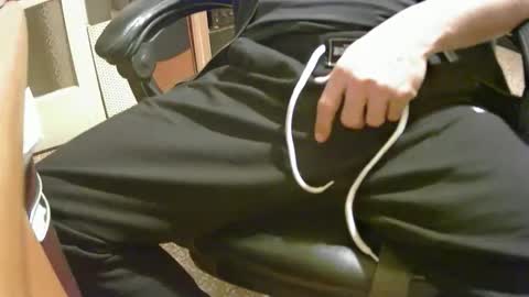 Snapshot of alex81pv1981 chatting on March 29, 7:14 pm alex81pv1981 online show from March 29, 7:14 pm