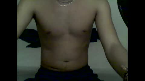 Snapshot of alex_862 chatting on December 7, 4:42 am alex_862 online show from December 7, 4:42 am