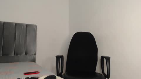 Owen online show from January 15, 3:33 am