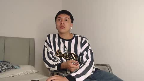 Owen online show from February 4, 2:17 am