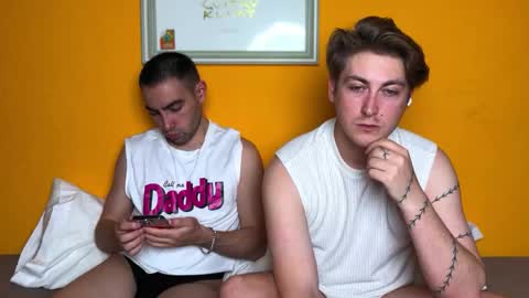 AlexDrew online show from April 4, 8:06 pm