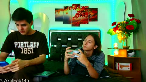 sneider online show from February 3, 6:17 pm