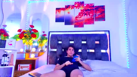 sneider online show from September 29, 7:51 pm