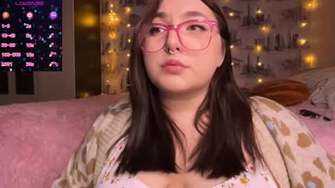 Snapshot of alex_dreams_ chatting on December 27, 2:12 pm Alex online show from December 27, 2:12 pm