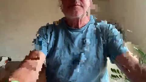 Snapshot of alex_fetishplayer chatting on May 11, 6:41 am Alex online show from May 11, 6:41 am