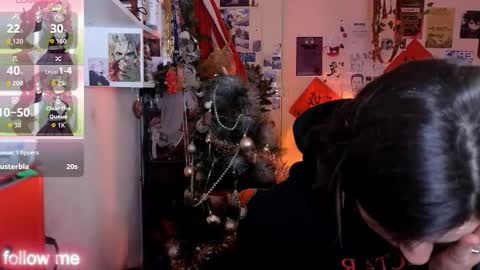 alex_howell online show from January 6, 7:28 pm