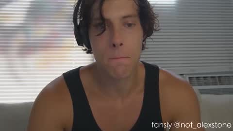 Alex Stone online show from October 26, 8:04 pm