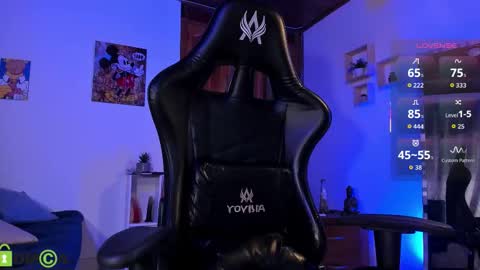 Snapshot of alex_maraj_ chatting on November 7, 9:59 pm Alex online show from November 7, 9:59 pm