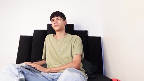 alex_mark_ online show from October 15, 2:17 pm