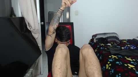 alex_mojica online show from September 28, 5:24 am
