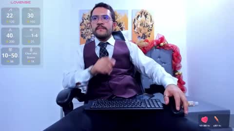 Snapshot of alex_oconner69 chatting on December 23, 12:35 am ALEX online show from December 23, 12:35 am