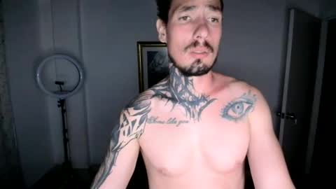 Snapshot of alex_orionjs chatting on June 10, 12:22 am Alex OrionJS online show from June 10, 12:22 am