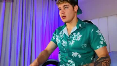 Alex  online show from April 7, 7:47 pm