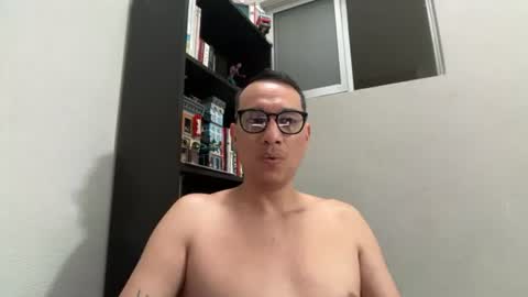 Snapshot of alex_ruiz_ chatting on July 21, 10:23 pm Alex online show from July 21, 10:23 pm