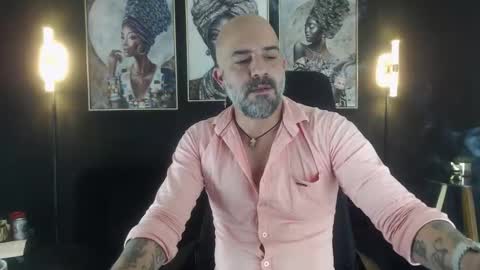 Snapshot of alex_saints_ce chatting on January 18, 9:02 am Alex Saints online show from January 18, 9:02 am