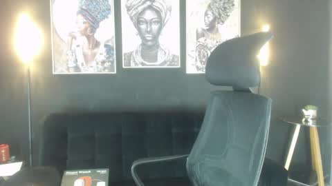 Snapshot of alex_saints_ce chatting on January 18, 9:07 pm Alex Saints online show from January 18, 9:07 pm