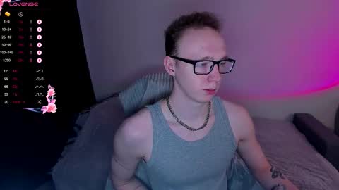 alex_silent online show from October 9, 10:13 am