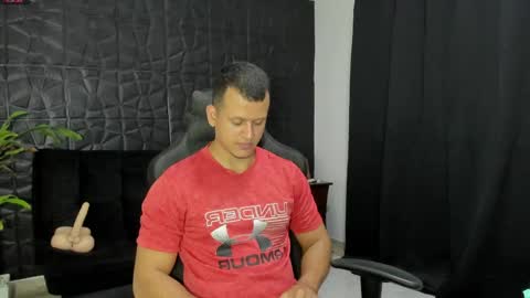 Snapshot of alex_tower chatting on May 26, 7:10 pm Alex Towers online show from May 26, 7:10 pm