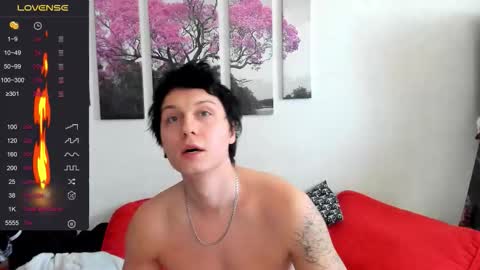 Alex WandHot online show from November 18, 6:07 am