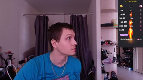 Alex WandHot online show from April 4, 5:38 am