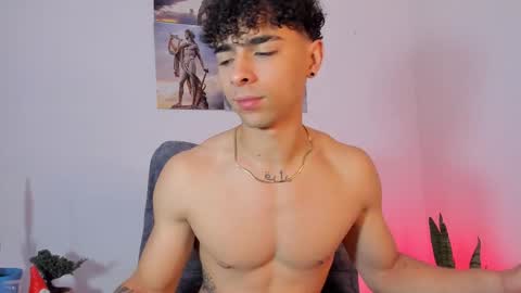 Snapshot of alex_zt chatting on February 9, 6:23 pm x online show from February 9, 6:23 pm