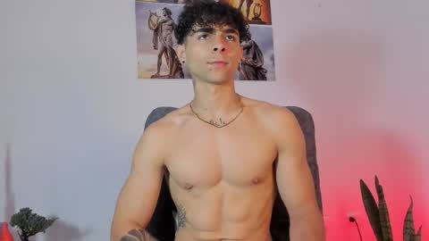 Snapshot of alex_zt chatting on February 17, 6:14 pm x online show from February 17, 6:14 pm