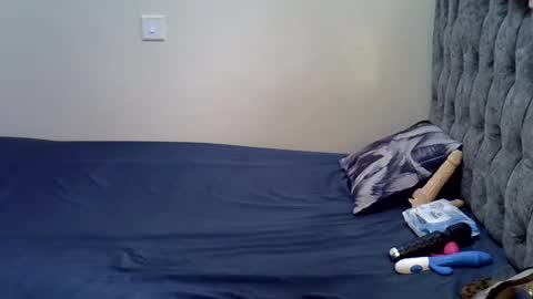alexa_3909 online show from June 27, 8:52 am