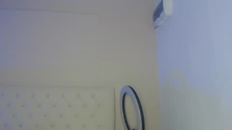 Snapshot of alexa__11 chatting on June 24, 12:59 pm alexa__11 online show from June 24, 12:59 pm