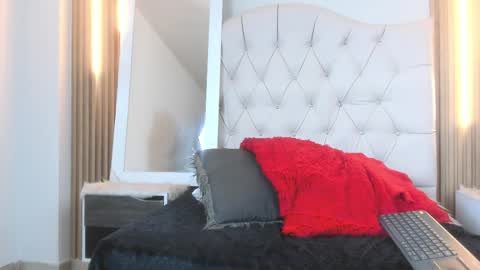 Snapshot of alexa_bravva chatting on October 7, 5:04 am alexa_bravva online show from October 7, 5:04 am