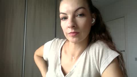 alexa_dreaam online show from September 21, 6:59 am