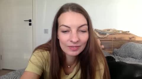 alexa_dreaam online show from October 3, 5:26 am