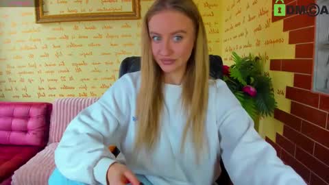 Alexa online show from November 12, 10:48 am