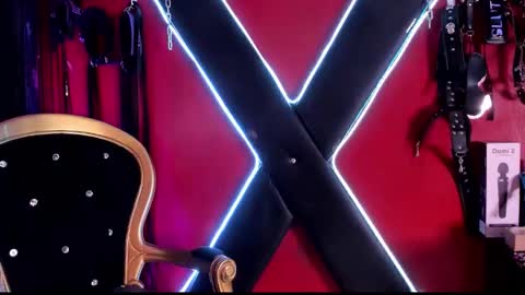 alexa n alex online show from November 11, 8:09 pm