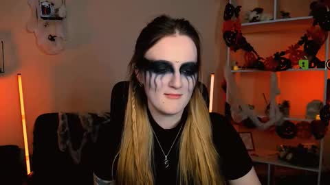 Snapshot of alexa_night_ chatting on October 24, 1:03 am alexa_night_ online show from October 24, 1:03 am