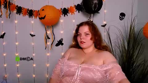 Snapshot of alexa_night_ chatting on October 27, 9:57 am alexa_night_ online show from October 27, 9:57 am