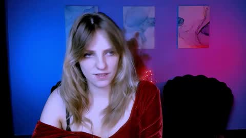 Snapshot of alexa_night_ chatting on November 12, 9:32 am alexa_night_ online show from November 12, 9:32 am