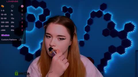 Snapshot of alexa_night_ chatting on November 25, 9:59 pm alexa_night_ online show from November 25, 9:59 pm