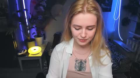 alexa_pirs online show from November 7, 3:01 pm